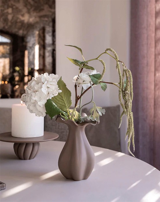 Nellie Vase - Brown - Large